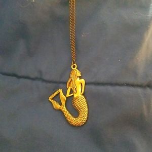 Hughapy Mermaid Necklace